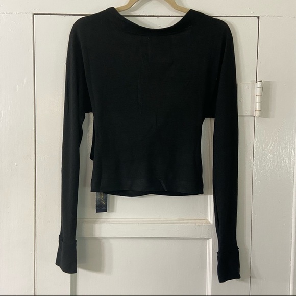 Kismet couture “Designed in Texas” Thumb Holes - Picture 12 of 15